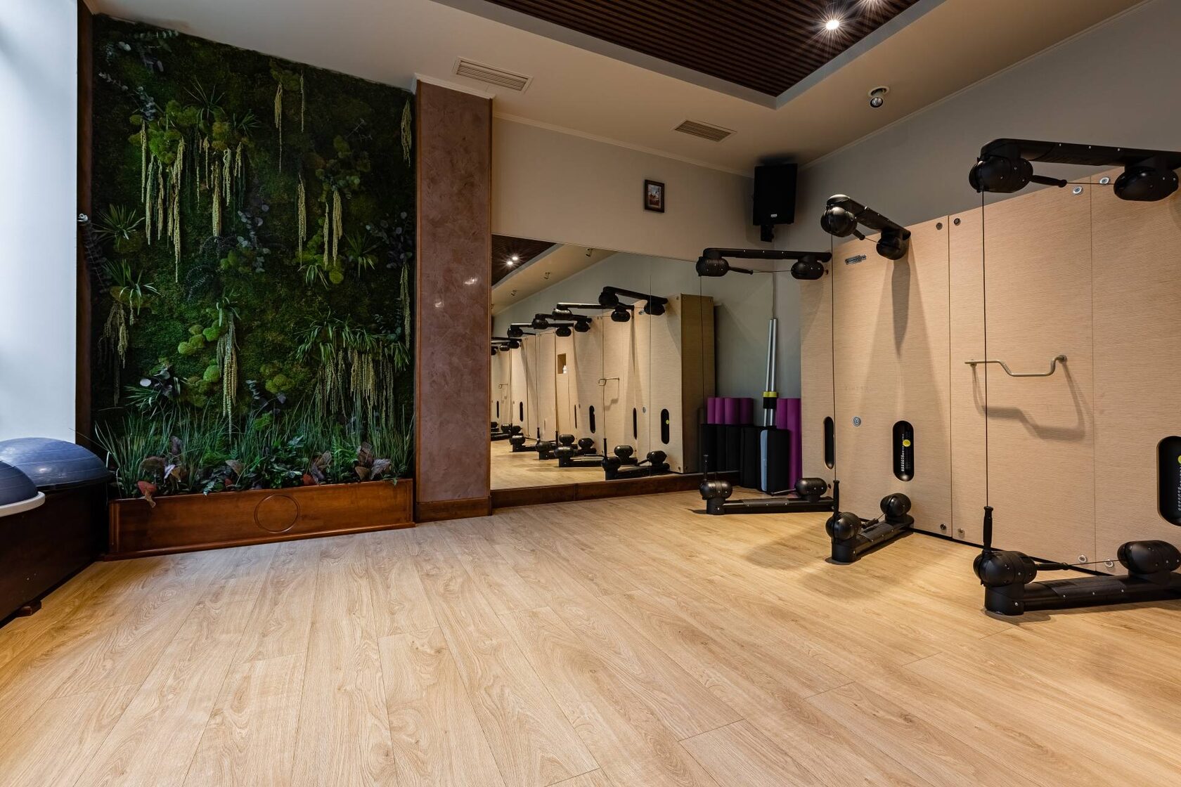 Студия тренировок FITBERRI PREMIUM