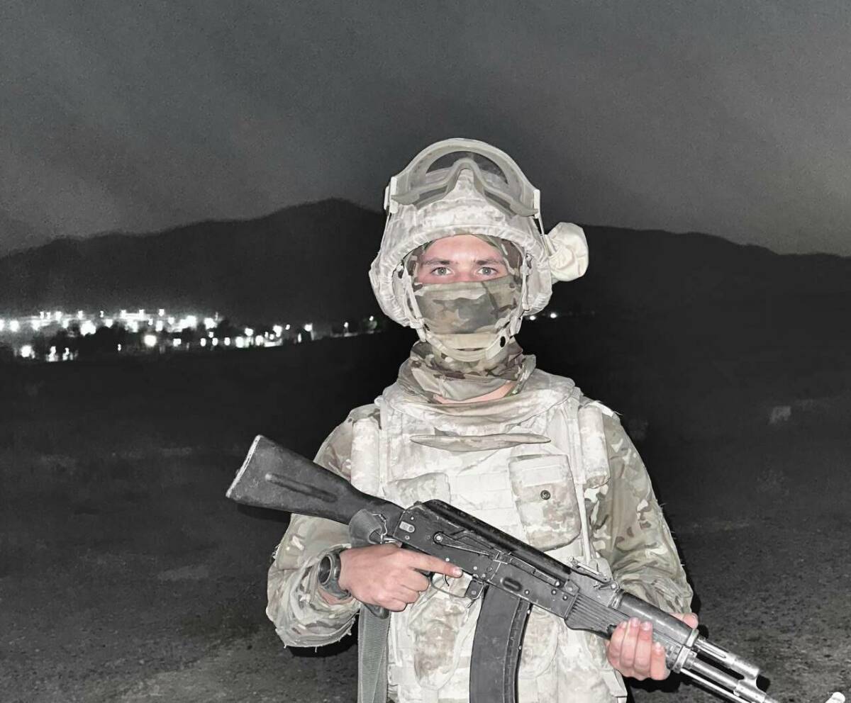 «Для меня это спасать тех, кто защищает»: история военного медика из Нурлата