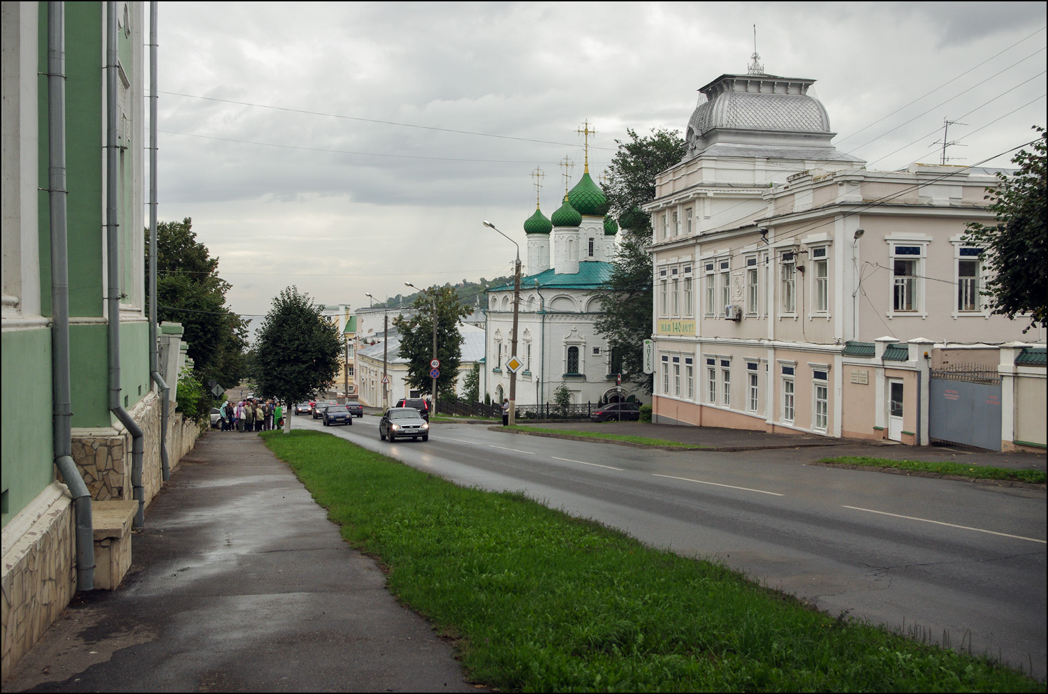 Чебоксары фото улиц. Улица Константина Иванова. Ул к Иванова Чебоксары. Константина Иванова Чебоксары. Константин Иванов улица в Чебоксарах.