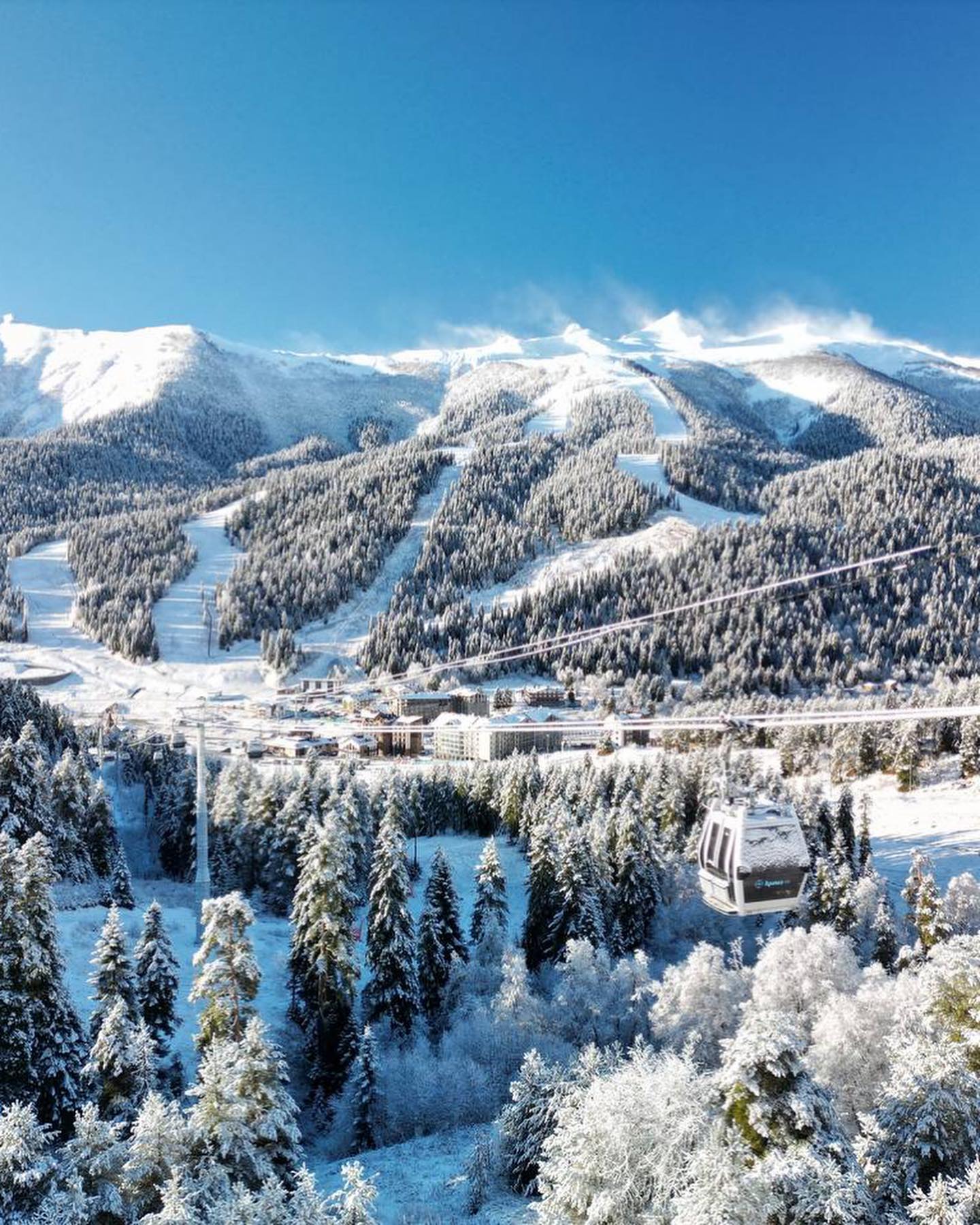 Живописные долины зимой Архыза