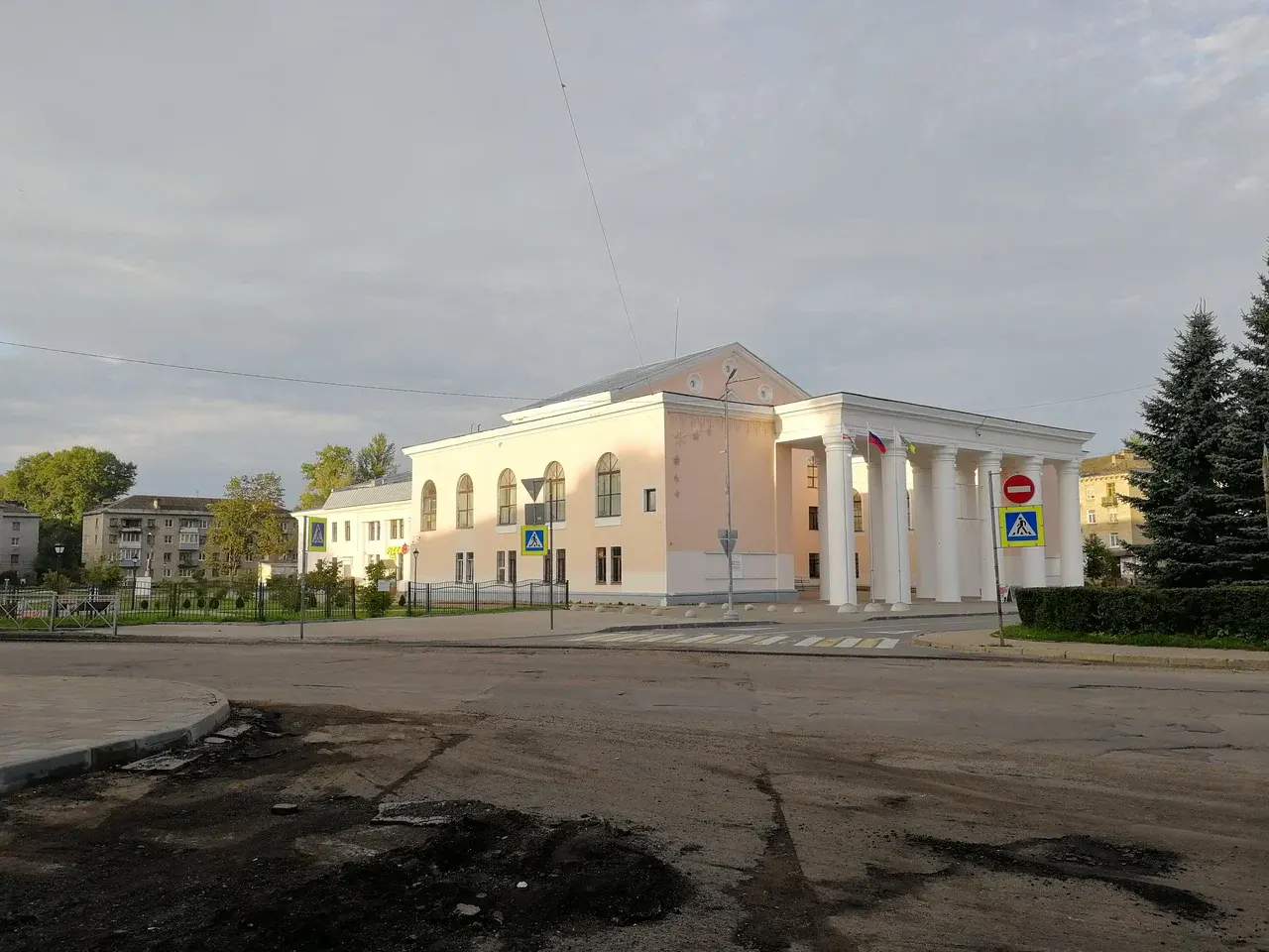 Капитальный ремонт Дворца культуры в г. Пикалёво, проект ООО «ФОРТО инвест»