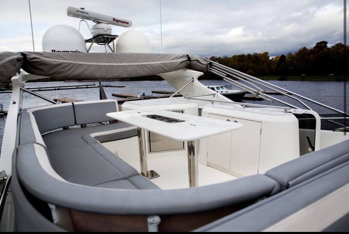 Яхта Galeon 640 — фото 4 для аренды в СПб