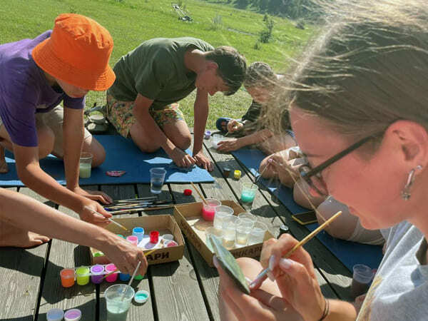 Семейный лагерь - мастер класс роспись по камню