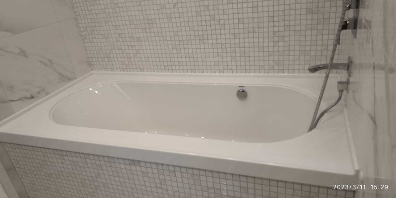 Окружение ванны из искусственного камня по эскизу