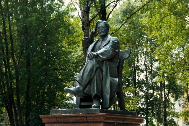 литературные города. цены в нижегородской епархии. памятник а. орел литературный город. литературные города.