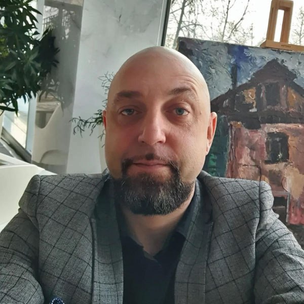 Роман Докукин