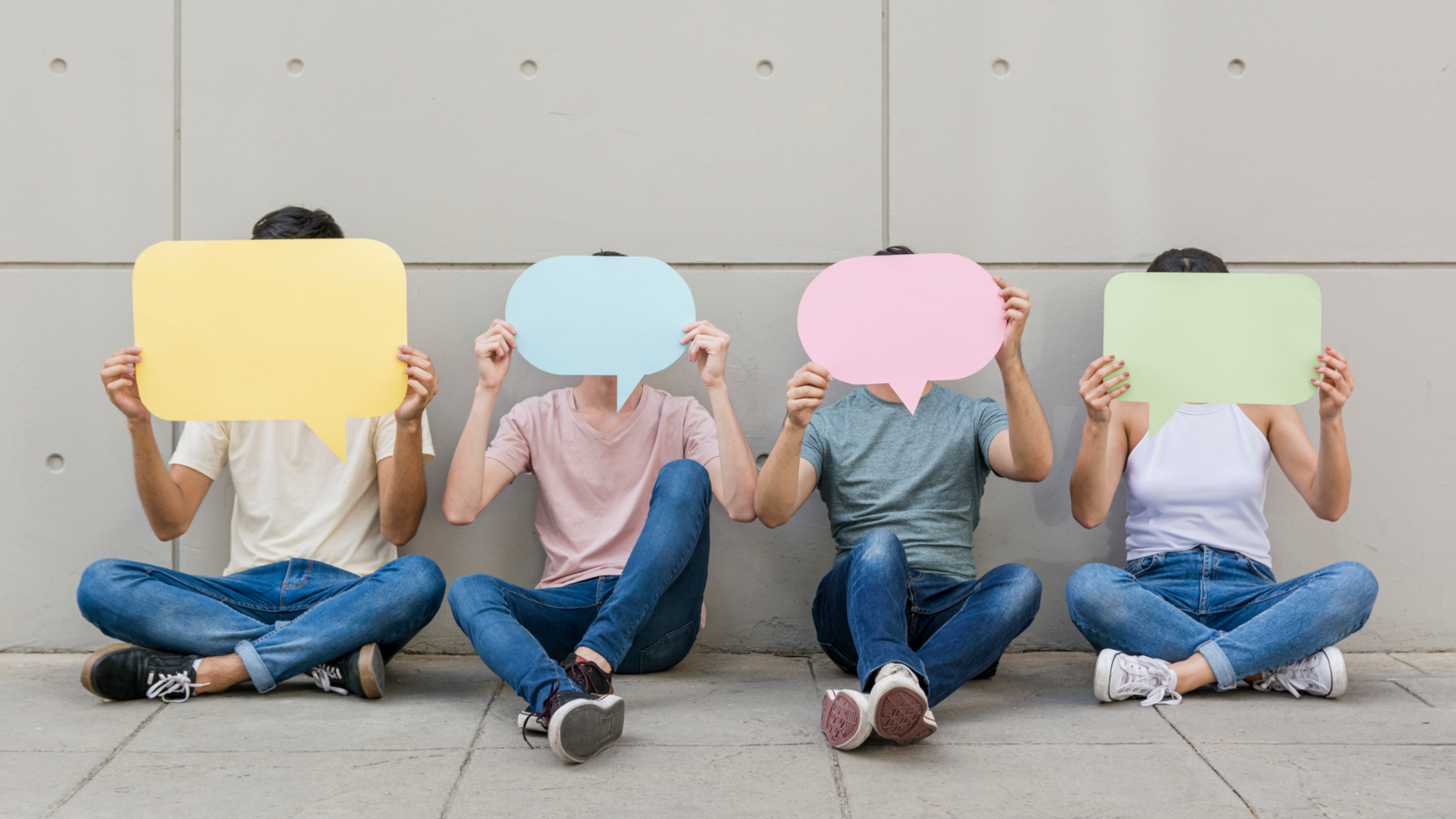 Bubble группа. People holding. Speech Bubble hold people.