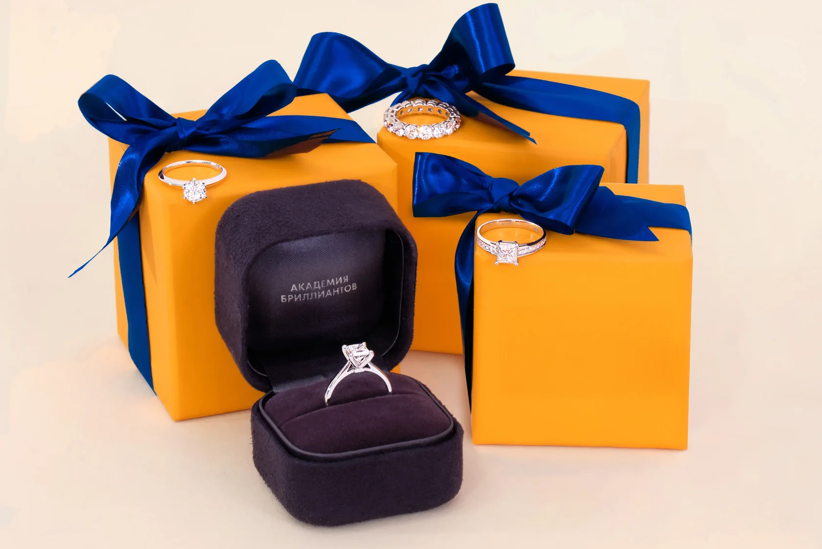 предметная фотосъемка ювелирных изделий