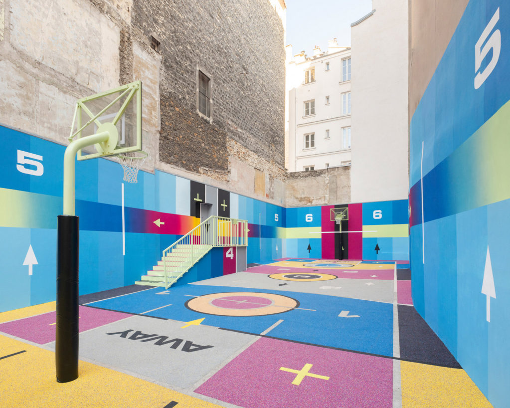 Открытая баскетбольная площадка COOLSPORT в Парке Малевича