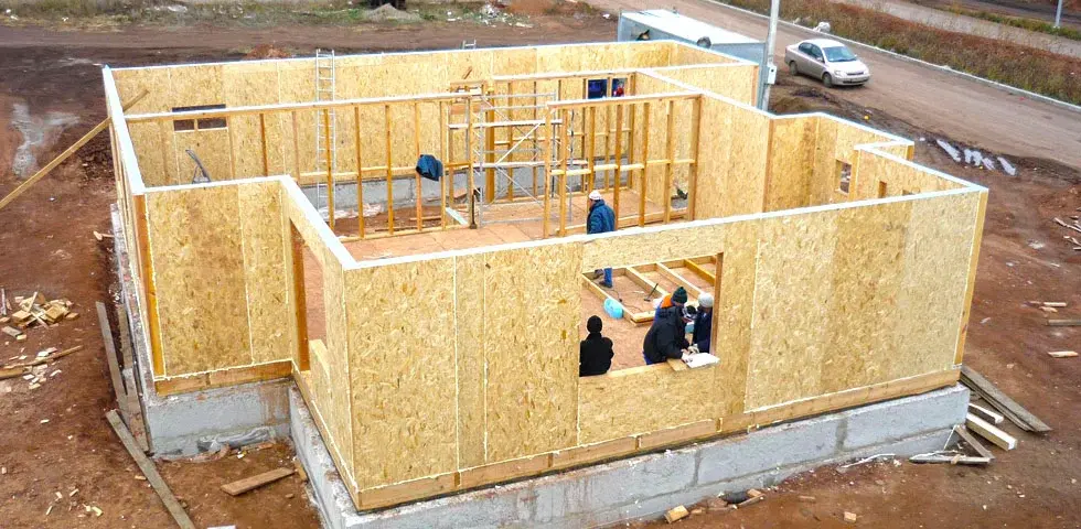 Проект дома из SIP-панелей GoodWellHouse в Ростовской области. Уютные планировки и адаптация под климат Юга России