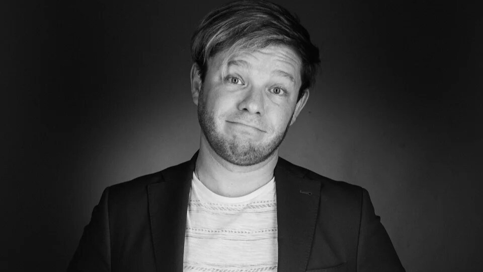 режиссёр-постановщик заслуженный артист россии игорь голубев. марк синклер. псевдонимы. псевдонимы артистов и певцов. сценическое имя актера.