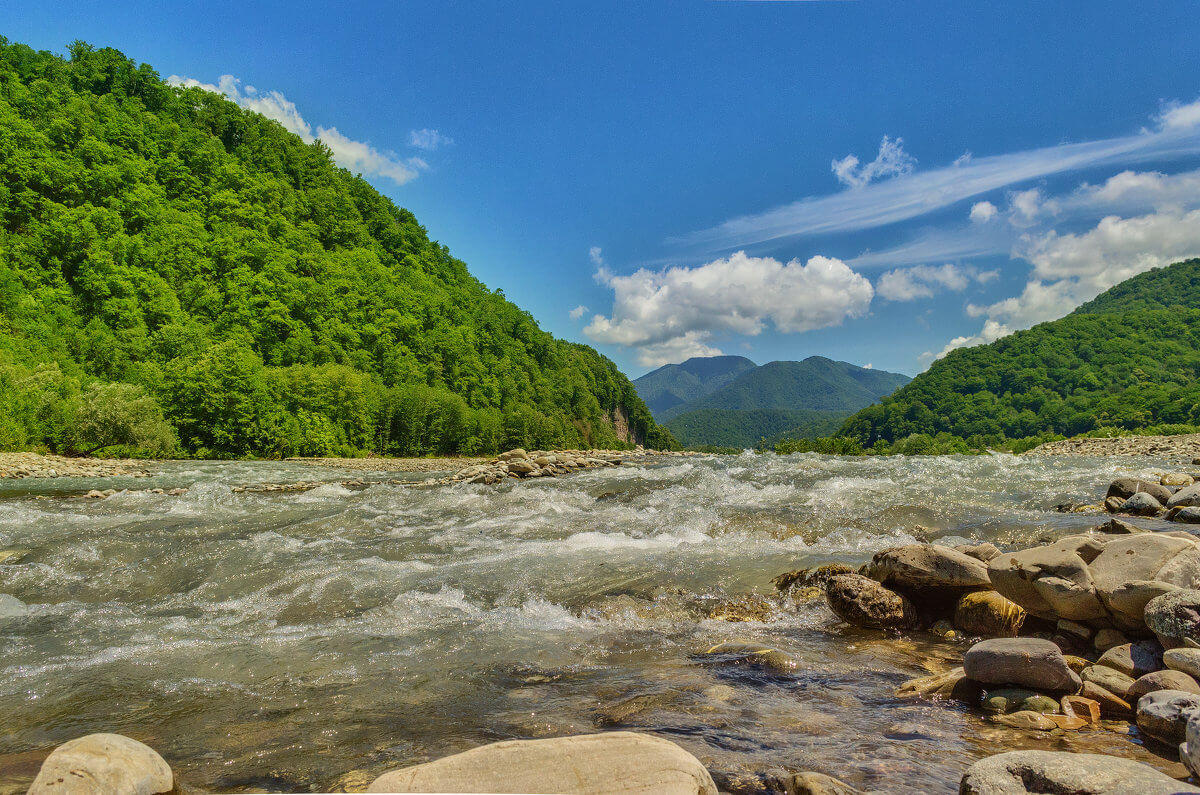 Водный краснодарский край. Река Шахе Головинка. Река Шахе Сочи. Долина реки Шахе Сочи. Солох аул река Шахе.