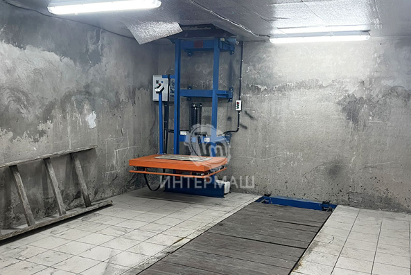 Грузовой подъемник