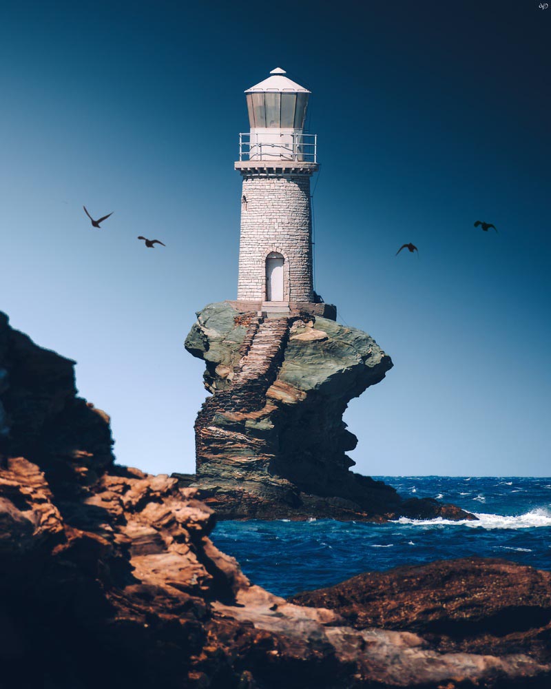 Маяк на скале в заливе Турлитис [Faro Tourlitis Lighthouse] (возле острова  Андрос, Греция) в масштабе 1:100 (GOGOL SHOP)