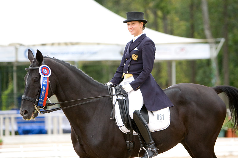 Фотографии тренеров в КСК "Премиум"