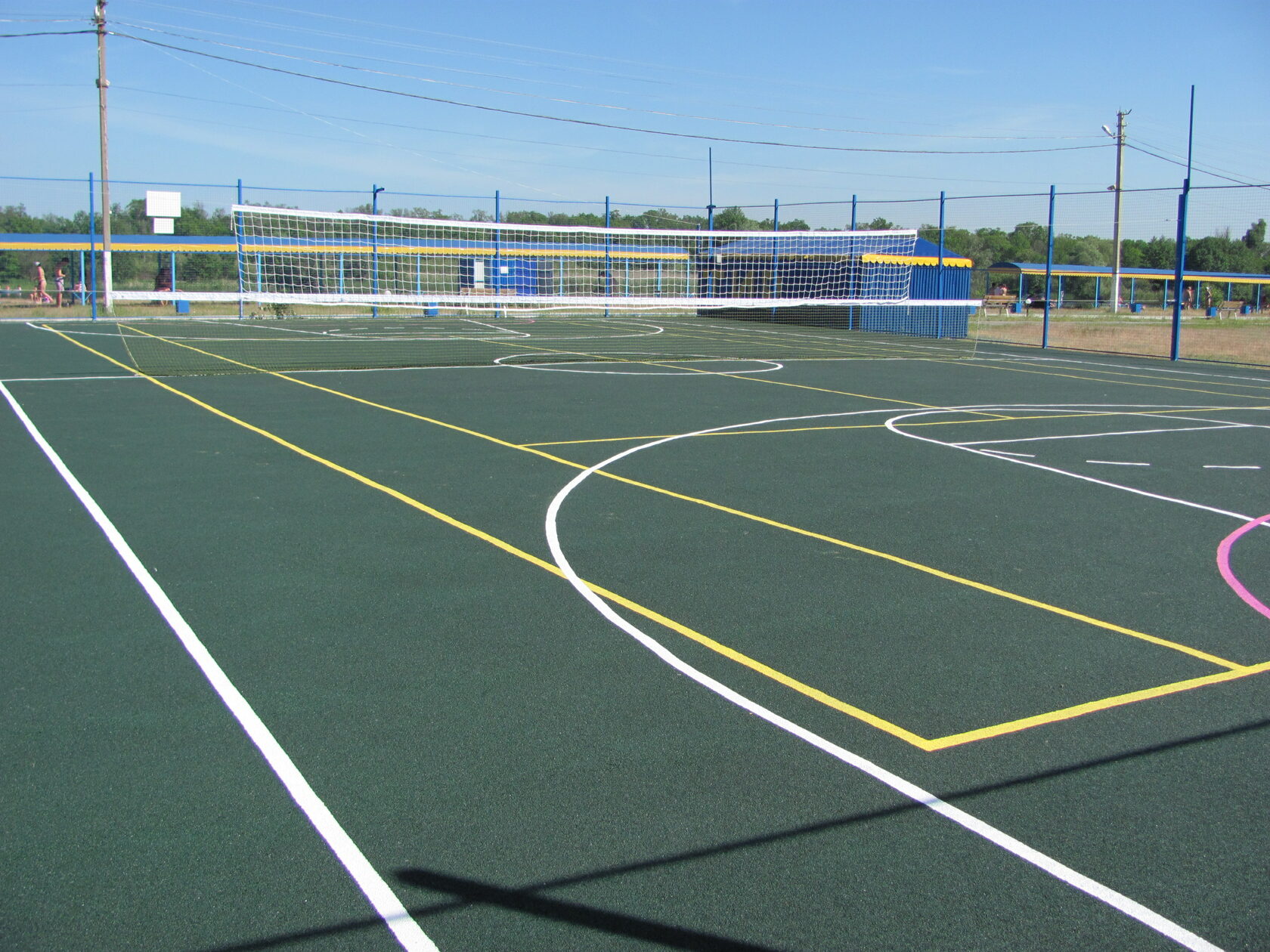 строительство спортивных площадок. спортплощадка, воркаут, бор. спортивная футбольная площадка. спортивная волейбольная площадка. комбинированные спортивные площадки.