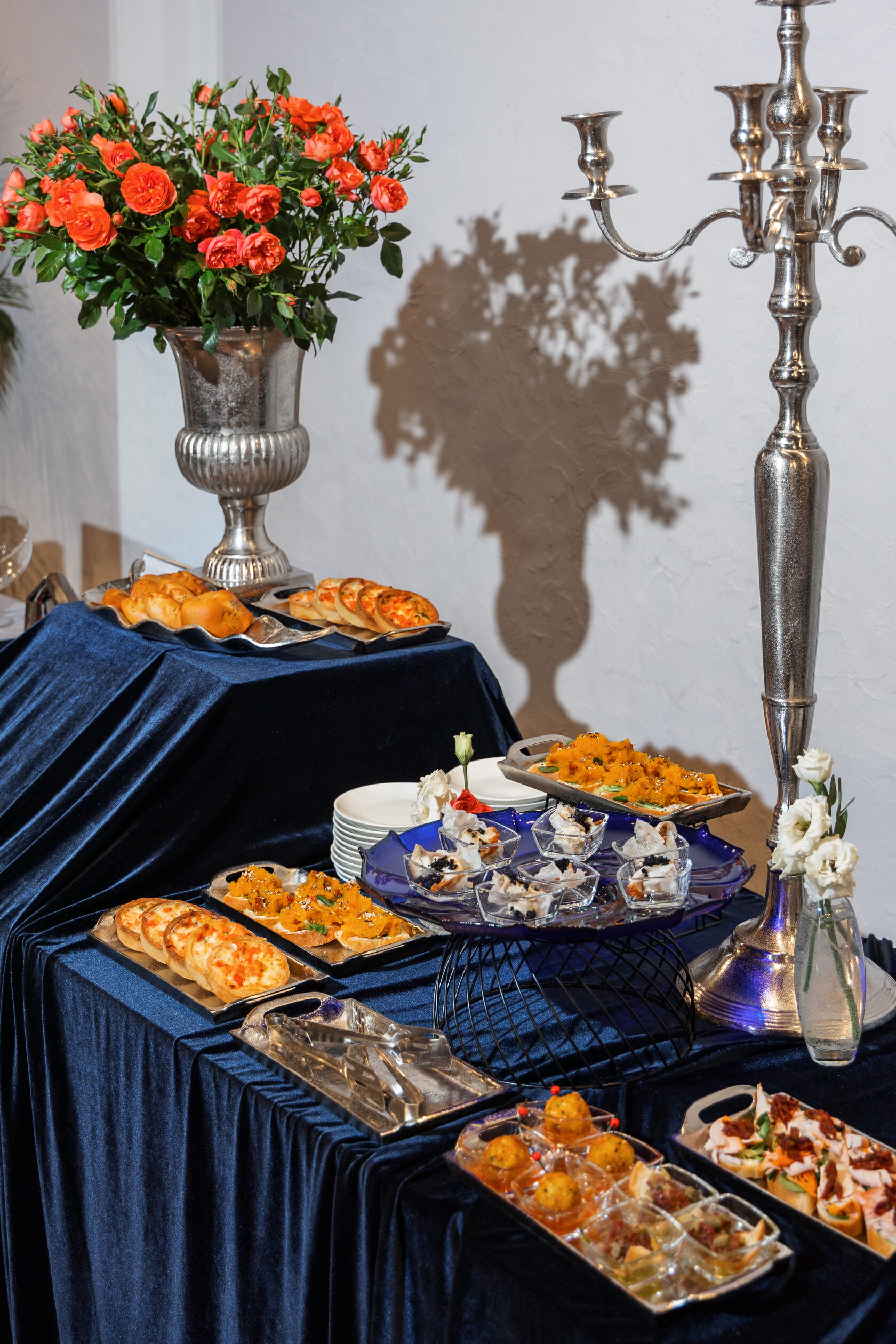 VIP кейтеринг Москва — премиум обслуживание гостей на фуршете Smile Event