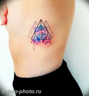 Где лучше всего сделать татуировку треугольник?