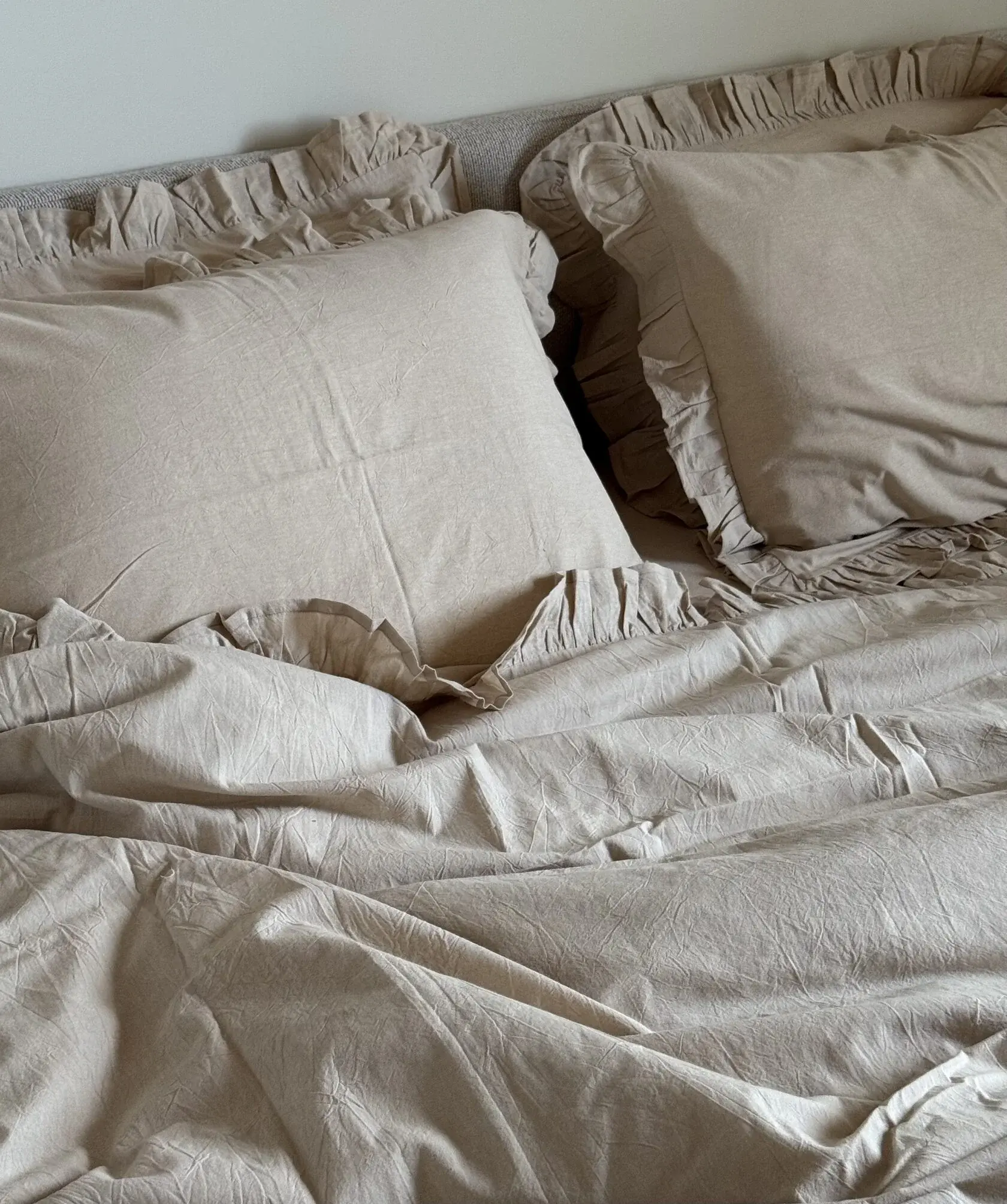 Постельное бельё из варёного хлопка в бежевом оттенке — натуральная ткань для постельного белья